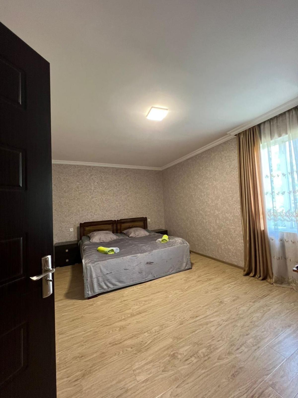 Butichi Guest House Chiatura Екстериор снимка