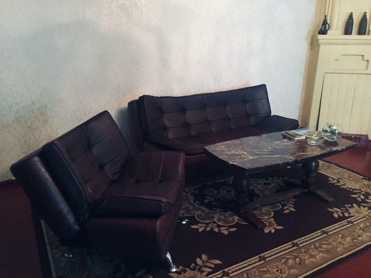 Butichi Guest House Chiatura Екстериор снимка